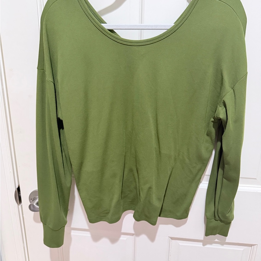 CAbi Long Sleeve Top in Olive Green, Size S
